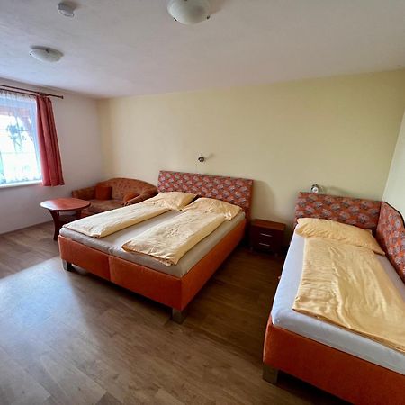 Horsky Hotel Paprsek Staré Město Habitación foto